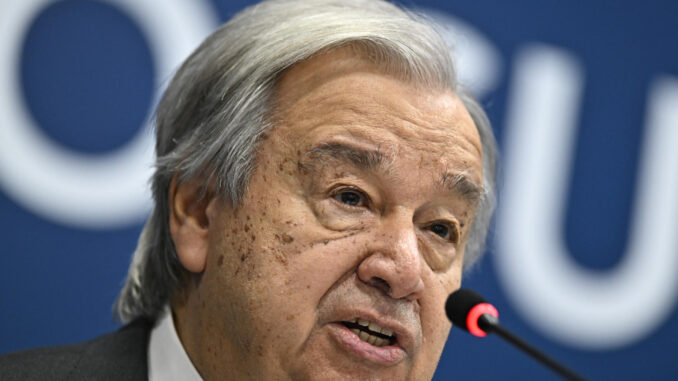 Fotografía de archivo del 17 de noviembre de 2024 del secretario general de las Naciones Unidas (ONU), António Guterres hablando en una rueda de prensa, en Rio de Janeiro (Brasil). Guterres "entiende la frustración de una gran parte del pueblo del Venezuela", dijo hoy su portavoz, Stéphane Dujarric, en su rueda de prensa diaria, donde subrayó la "gran preocupación" de Guterres sobre la situación en el país caribeño. EFE/ Andre Borges
