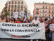 Concentración convocada por un amplio conjunto de organizaciones sociales y de derechos humanos para frenar la escalada de odio en Torre Pacheco y defender la democracia, celebrada este jueves en la madrileña plaza de Callao. EFE/Sergio Pérez