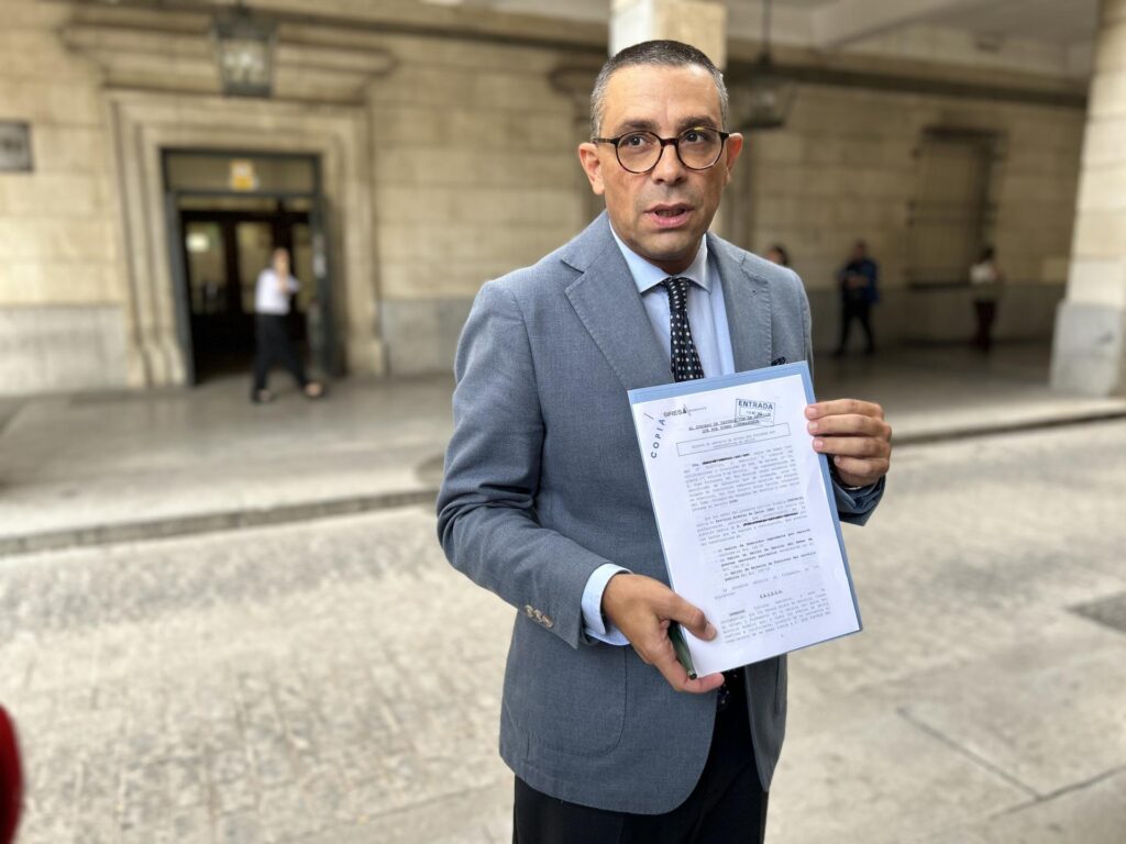 Denuncian al Servicio Andaluz de Salud por presunto homicidio en la muerte de un varón con cáncer mama