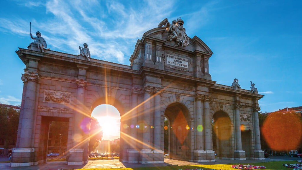 Sellos de calidad incorporan fresas y espárragos de Aranjuez, ajo de Chinchón y miel de Madrid