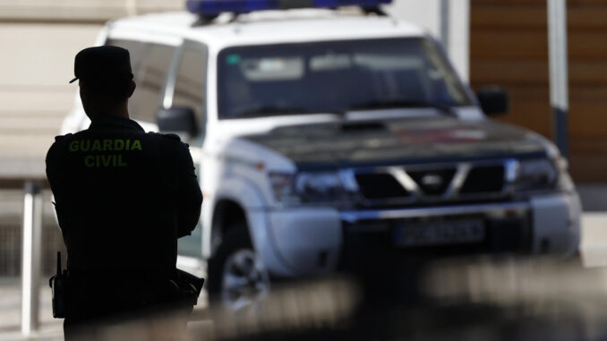 Imagen de archivo de un agente de la Guardia Civil. EFE/Mariscal
