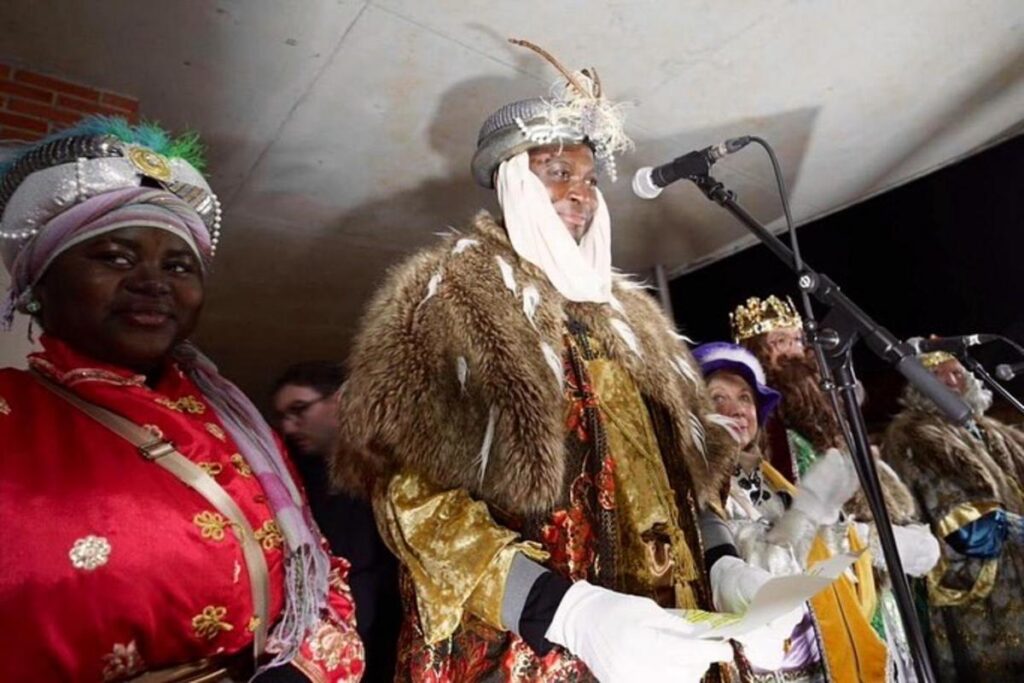 Cabalgata mágica llena Rivas de cine e ilusión gracias a las AFAs