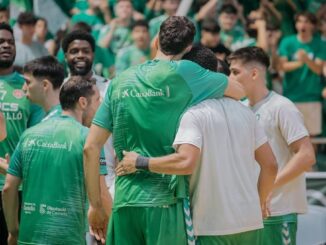 El Amics del Bàsquet Castelló en acción durante las semifinales del play-off de ascenso a Primera FEB