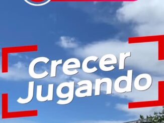 Niños y familias participan en juegos y actividades creativas en el Parque del Soto de Móstoles durante la jornada de Crecer Jugando en el Día de San Isidro