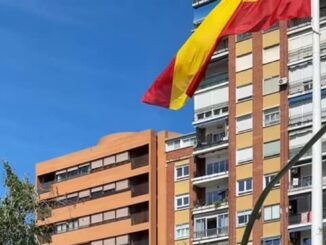 Nuevo paso de peatones en la entrada del Puente del Príncipe como parte de la humanización de la N-502