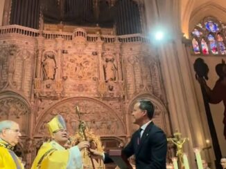 Procesión del Rosario de Cristal durante el Triduo centenario de la Coronación de la Virgen del Sagrario en Toledo
