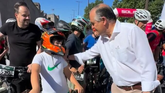 Gran participación del Día de la Bicicleta con cientos de ciclistas reunidos en la ciudad
