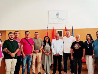 Reunión del alcalde Javier Corpa con la concejala Leticia Martín y representantes de sindicatos CCOO y UGT sobre TKE