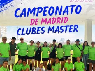 Atletas de categoría máster compitiendo en la pista de Vallehermoso durante la Liga Máster de Madrid