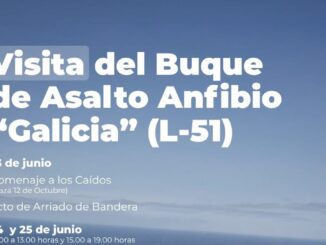 Buque de asalto anfibio Galicia L-51 de la Armada Española en el puerto de Huelva