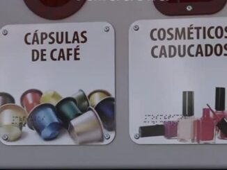 Presentación de dos nuevos puntos limpios móviles de la Diputación de Valladolid
