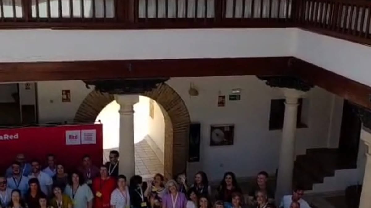Participantes en la Escuela de Verano de La Red durante una sesión de trabajo en Almagro