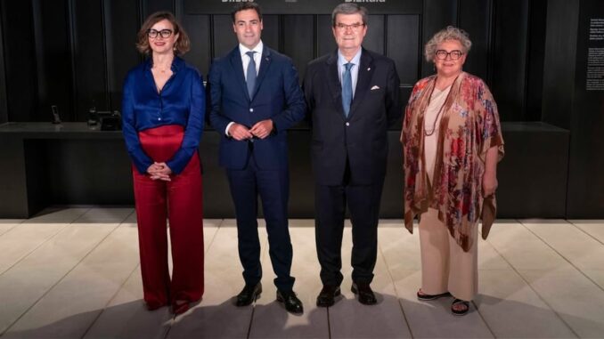 Euskal Museoa reabre sus puertas con propuesta renovada Fachada y entrada principal del Euskal Museoa Bilbao reabierto con nueva propuesta arquitectónica