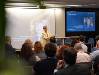Marián Cano, Consellera de Industria, durante la clausura de la presentación del informe sobre Economía Digital de la Comunitat Valenciana