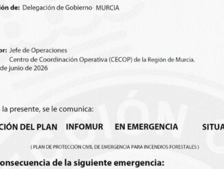 Humo visible desde el incendio forestal en Los Garres durante la activación de la situación 2 de emergencia del Plan Infomur