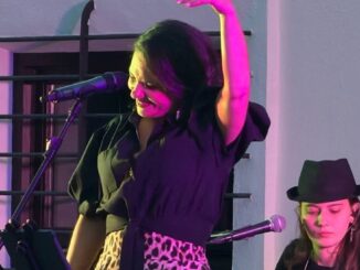 La Empoderá en concierto durante la inauguración de las Noches de la Almazará en el Centro Turístico Cultural