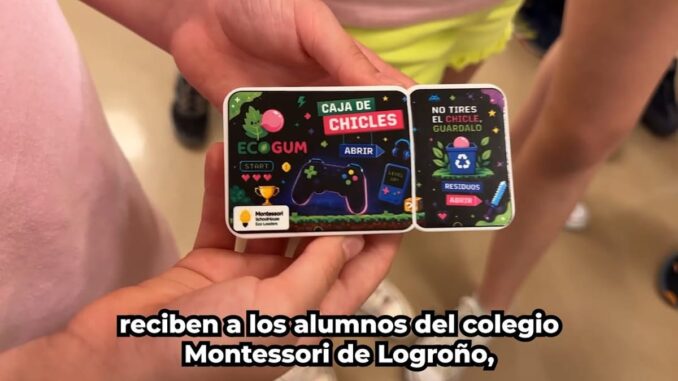 Logroño reconoce a alumnos ganadores de la Final Nacional de MBA League El alcalde de Logroño Conrado Escobar y la concejala de Educación Laura Lázaro reciben a alumnos del colegio Montessori ganadores de la MBA League