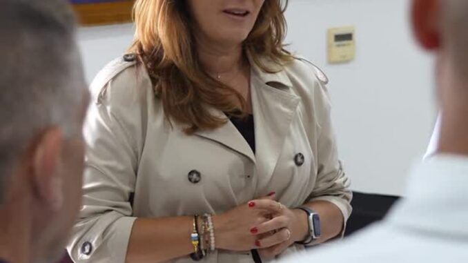 Lola García participa en la Comisión de Pesca de la FEMP La presidenta Lola García en la Comisión de Pesca, Costas e Insularidad de la FEMP
