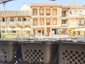 Cartel del reparto gratuito de mini contenedores de biorresiduos en Ciempozuelos