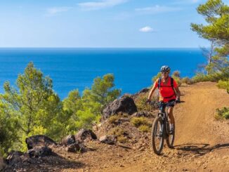 Ruta de cicloturismo costera de 120 km con vistas al mar Mediterráneo, financiada con fondos europeos