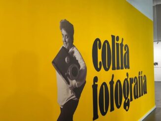 Cartel promocional de la exposición 'Colita. Fotografía' en la Sala Amós Salvador de Logroño