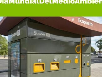 Cartel del Día Mundial del Medio Ambiente de Sevilla con los pilares de reducir, separar, gestionar y transformar