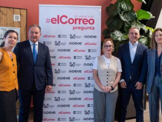 David Toscano, presidente de la Diputación de Huelva, durante la entrevista en el Muelle de las Carabelas con El Correo de Andalucía