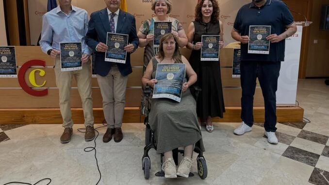 Gregorio anima a participar en las VIII Cenas en Blanco de Talavera Gregorio, alcalde de Talavera, promocionando las VIII Cenas en Blanco, evento benéfico a favor de enfermos de ELA