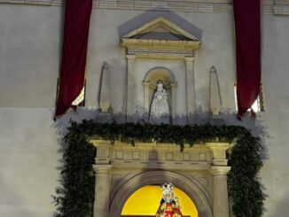 La Virgen de la Fuensanta en la iglesia de Algezares durante la peregrinación por el centenario de su Coronación Canónica