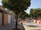 Cartel informativo de obras de renovación de Calle Hélice en Sevilla Este del Ayuntamiento de Sevilla