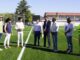 Grupo de personas visitando el nuevo campo de fútbol de la Ciudad Deportiva Joaquín Blume en Torrejón de Ardoz