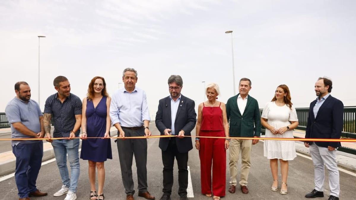 Inauguración del Puente Isaac Albéniz en Pinto, obra de infraestructura municipal