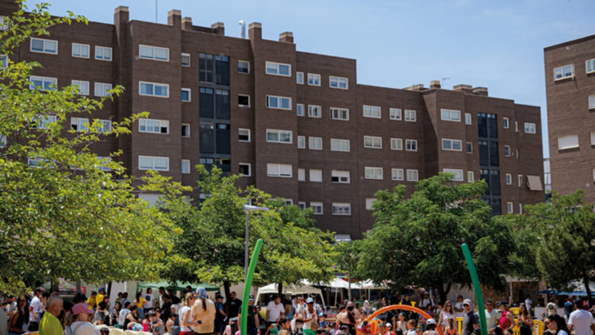 Plaza Futurama en Rivas Vaciamadrid, uno de los espacios transformados mediante iniciativas de presupuesto participativo