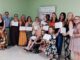 Clausura del curso de atención domiciliaria a personas mayores y dependientes en Seseña con participantes y representantes del Ayuntamiento