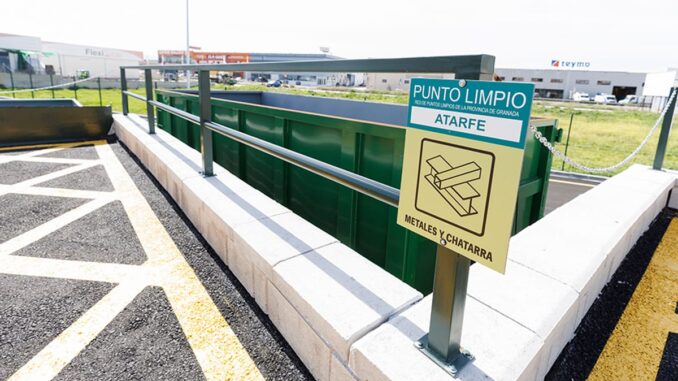 Refuerza su red de puntos limpios con 35 nuevas instalaciones en Andalucía Punto limpio de Atarfe en Granada, servicio de recepción de metales y chatarra de la provincia
