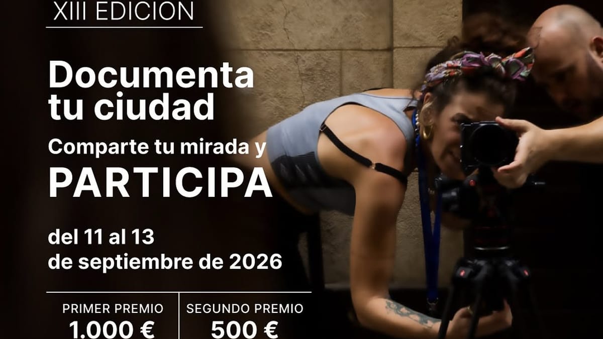 Cartel de la XIII edición de DocuExpres con información sobre el festival de cine documental de Cádiz