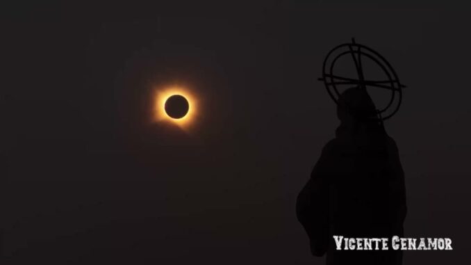 Captura el eclipse total del 12 de agosto desde el Cerro del Socorro en Cuenca Captura del eclipse total de sol del 12 de agosto visto desde el Cerro del Socorro en Cuenca