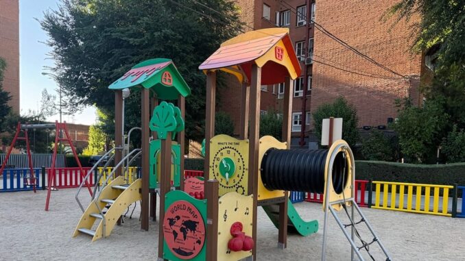 Invertirá 920.000 euros en mejorar 14 áreas infantiles en Fuenlabrada Parque infantil en calle Nazaret de Fuenlabrada