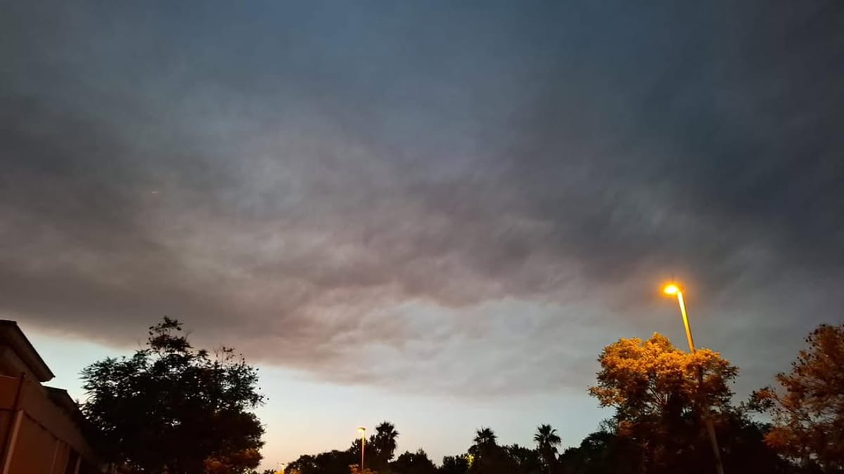 Recomendaciones de la Agencia EMA 112 sobre medidas de prevención ante el humo del incendio forestal de Niebla que afecta a Huelva