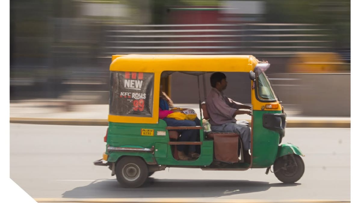 Cartel de la jornada ICEX sobre Movilidad Urbana y Metro en India 2026 en Bhubaneswar, Odisha