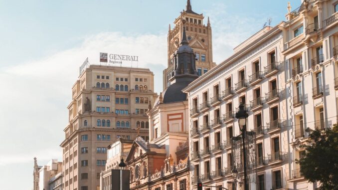 Empresarios madrileños participando en una feria internacional de negocios