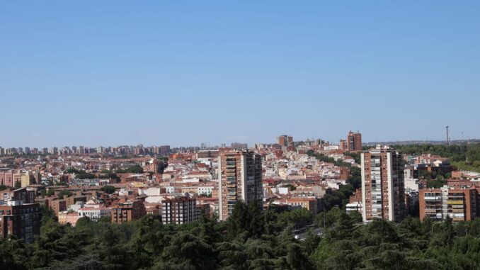 Madrid abre mil nuevas plazas educativas en Rivas Vaciamadrid con el IES Margarita Salas Fachada del nuevo IES Margarita Salas en Rivas Vaciamadrid, primer instituto público que abrirá sus puertas en septiembre