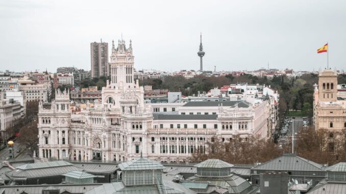 Madrid destina tres de cada cuatro viviendas del Plan Vive a menores de 35 años para favorecer la emancipación juvenil Proyecto residencial del Plan Vive en Madrid destinado a jóvenes menores de 35 años
