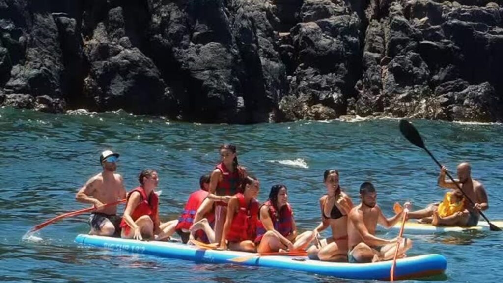 Jornada de celebración del Día Internacional de la Juventud en el Muelle Chico de El Cotillo, Fuerteventura