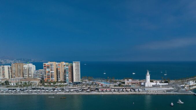 Se adhiere a las concentraciones de apoyo a Ceuta en Torremolinos Torremolinos se une a concentraciones en apoyo a Ceuta