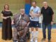 VivoCuenca recibe el Trofeo Ferias de San Julián del alcalde Darío Dolz y la concejala Charo Rodríguez