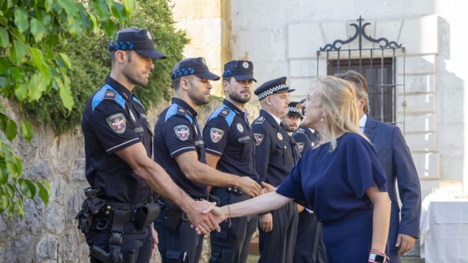 Publica el temario de la oposición única a Policía Local en Cantabria Edificio de la Consejería de Presidencia y Seguridad del Gobierno de Cantabria