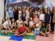 Alcaldesa Judith Piquet y concejal Pilar Cruz dan la bienvenida a los participantes de las Comisiones de Participación Infantil en la Casa de la Juventud de Alcalá de Henares