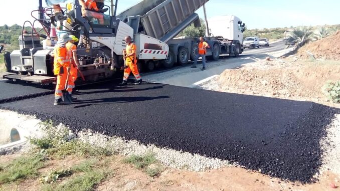 Carretera provincial en Valencia bajo seguimiento permanente de conservación