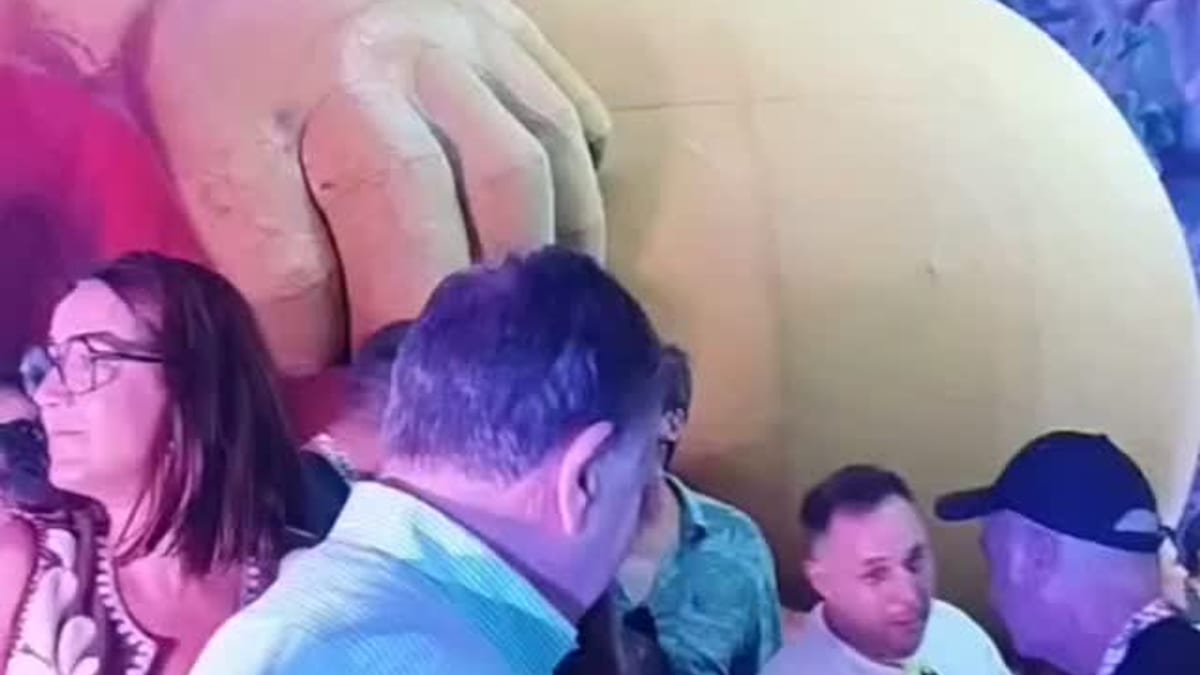 Promoción de El Row festival en Oviedo para las fiestas de San Mateo 2026